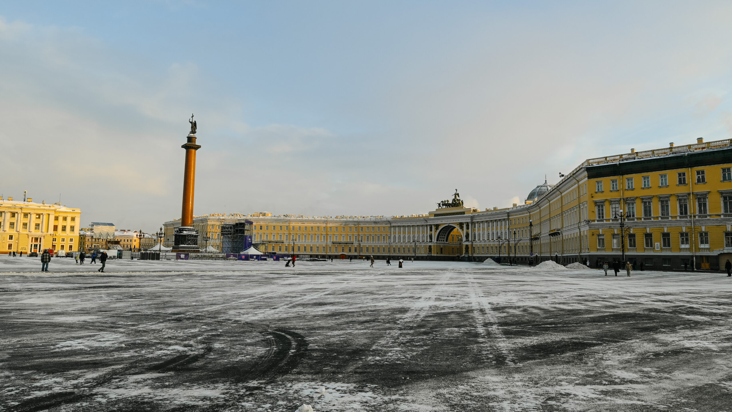 В среду петербуржцев ждут снег, гололёд и сильный ветер | Телеканал  Санкт-Петербург