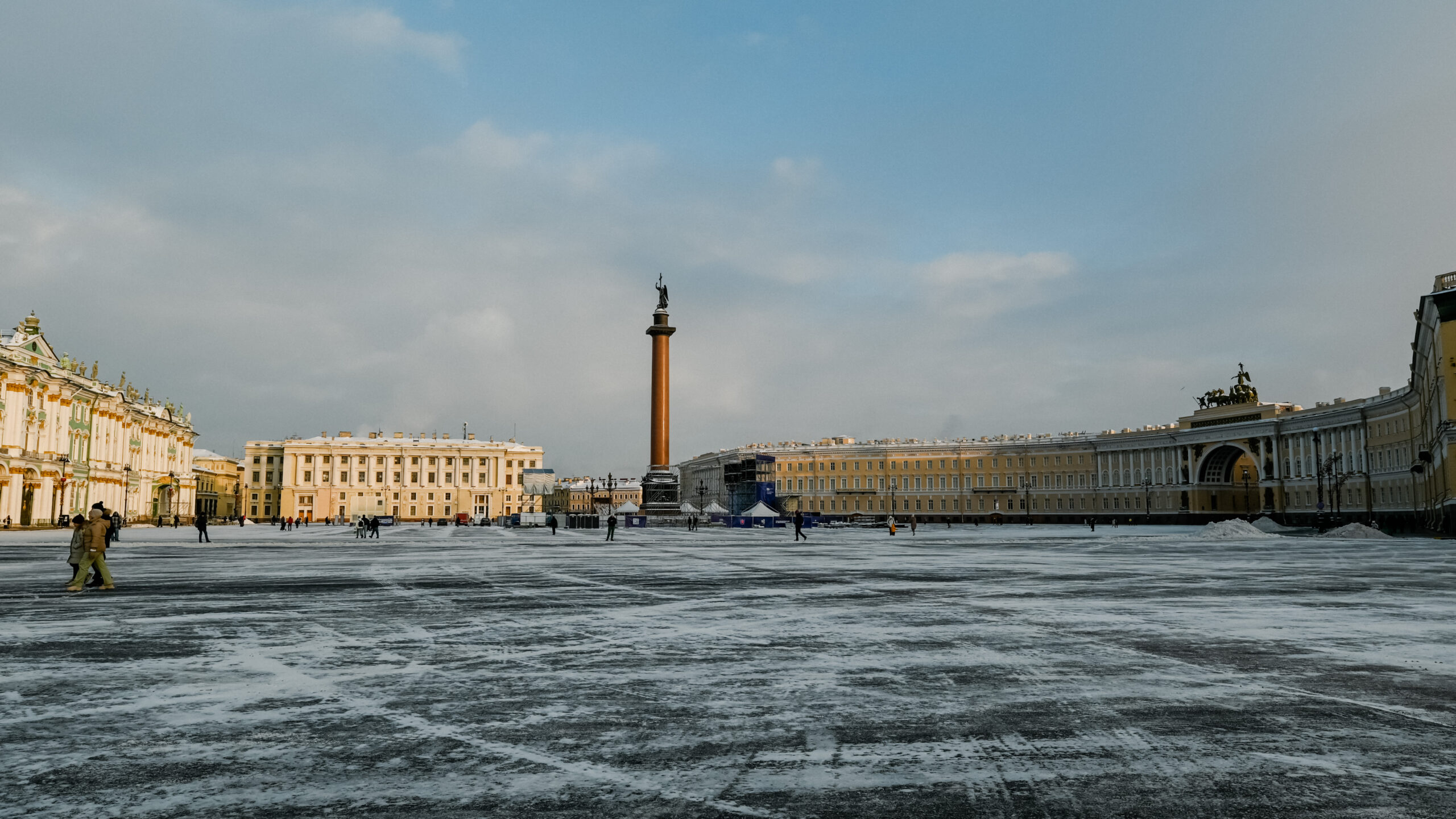 Вместе с городом санкт петербург