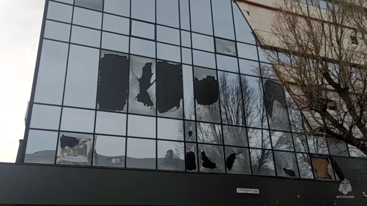МЧС: В Белгороде из-за обстрела ВСУ погибли 9 взрослых и 1 ребенок - tvspb.ru