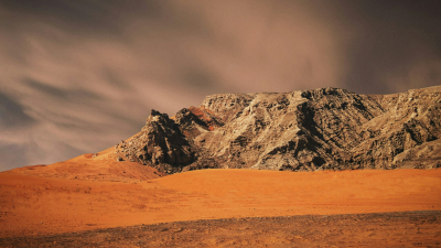 Китайский марсоход нашел загадочные многоугольники под поверхностью Марса