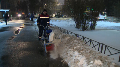 Коммунальные службы города продолжат работать в усиленном режиме