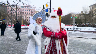 В Петербурге пройдет велозаезд Дедов Морозов и Снегурочек
