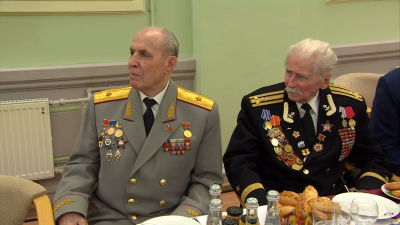 Александр Беглов встретился с ветеранами и блокадниками