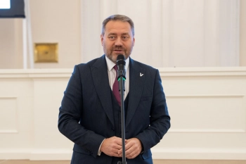 Александр Бельский поздравил Совет муниципальных образований Петербурга с юбилеем
