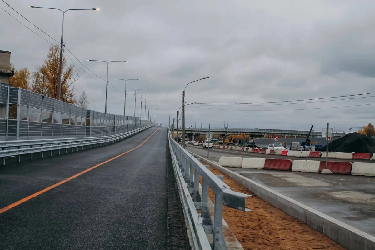 Петербург полностью выполнил план строительства и ремонта дорог на 2023 год - tvspb.ru