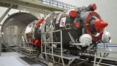 Космический корабль «Прогресс МС-26» отправили в вакуумную камеру для испытаний