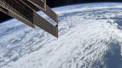 Первая космическая фотовыставка «В космос русской души» открылась на борту МКС