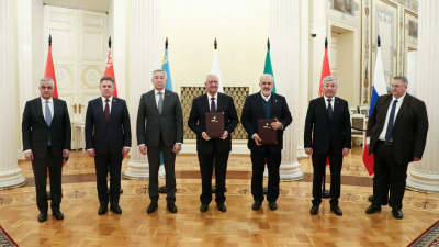 В Петербурге ЕАЭС и Иран подписали соглашение о свободной торговле