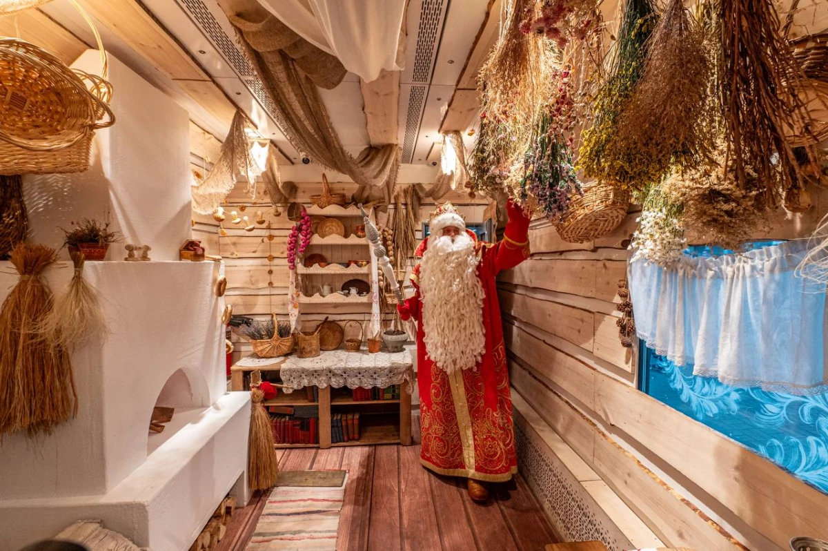 Дед Мороз из Великого Устюга приедет в Петербург 6 января - tvspb.ru