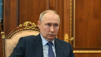 Владимир Путин поздравил с наступающим Новым годом глав зарубежных государств и правительств