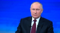 Владимир Путин наградил Василия Волобуева орденом Александра Невского