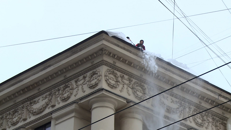В ГАТИ рассказали, как петербургский бизнес борется с последствиями снегопада - tvspb.ru