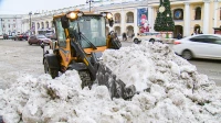 Петербургские дорожные службы рассказали о нехватке водителей и трактористов