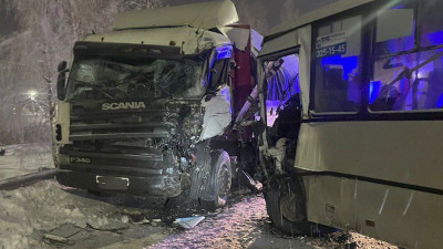 По факту аварии с автобусом в Ленинградской области возбудили уголовное дело