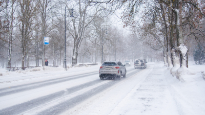 Петербуржцев предупредили о сильном ветре и снеге 22 января