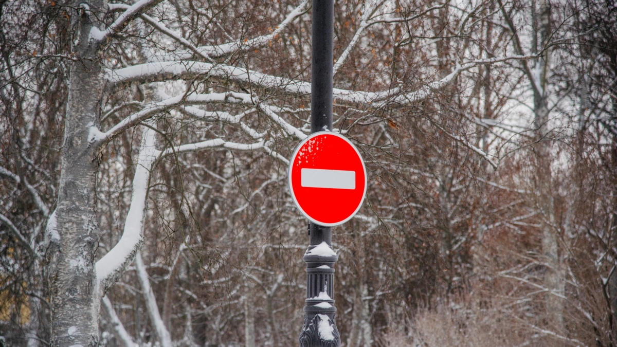 Как новые знаки изменят движение на российских дорогах с 2026 года - tvspb.ru