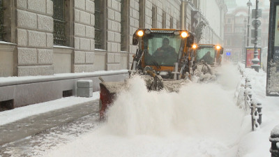 То в жар, то в холод: Как коммунальные службы отреагировали на температурные качели в Петербурге