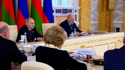 Владимир Путин и Александр Лукашенко в Константиновском дворце обсудили взаимодействие между РФ и Белоруссией