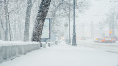 В Петербурге объявили «жёлтый» уровень опасности из-за снегопада и гололёда