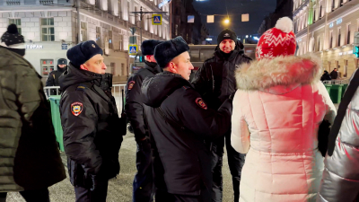 В новогодние каникулы за порядком в Петербурге следили 4 тысячи полицейских
