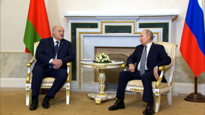 Владимир Путин провел встречу с Александром Лукашенко