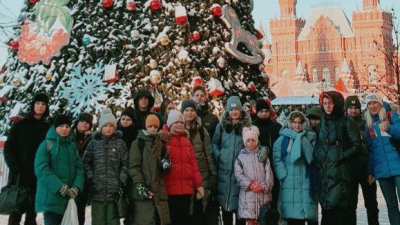 Дети из семей погибших участников СВО и ветеранов боевых действий в зоне СВО посетили Кремлёвскую ёлку