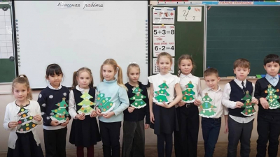 Школьники Санкт-Петербурга поздравили бойцов СВО с праздниками