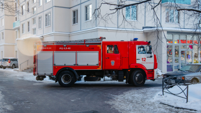 В Петербурге в вечерних пожарах пострадали двое, шестерых эвакуировали