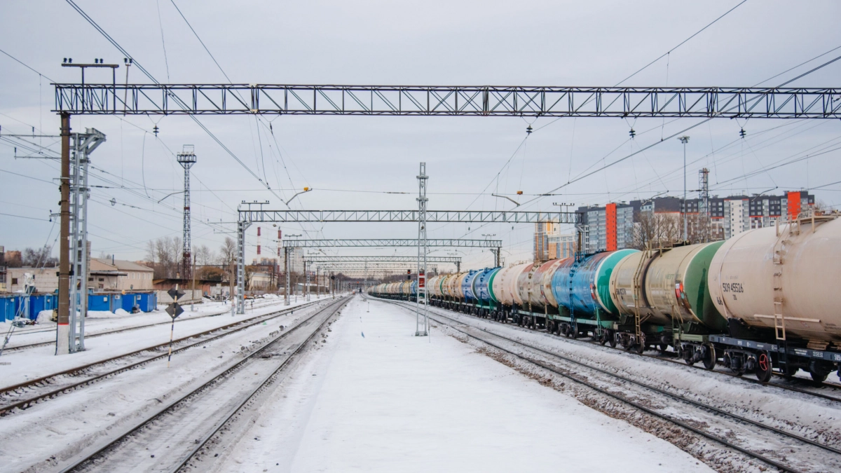 Аномальные снегопады в Краснодарском крае задержали 55 поездов - tvspb.ru