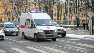 В массовом ДТП на трассе в Ленобласти пострадала 6-летняя девочка