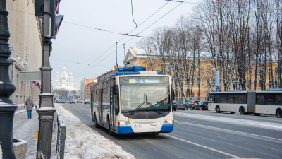 График выходного дня: Как транспорт Петербурга будет работать в праздничные дни