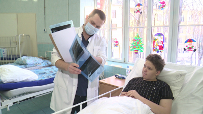 Врачи рассказали петербуржцам о частых травмах детей в новогодние каникулы