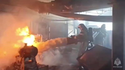 Как тушили крупный пожар на Шахтинском заводе в Ростове – видео