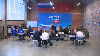 От астрономии до литературы: студенты петербургских вузов поборолись за звание «Знатока науки»