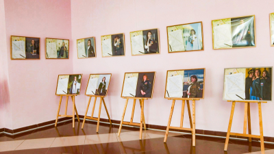 В Кронштадте открылась фотовыставка «Жена Героя»