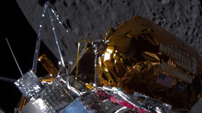 Снова на Луне: американский космический аппарат успешно прилунился спустя почти 55 лет