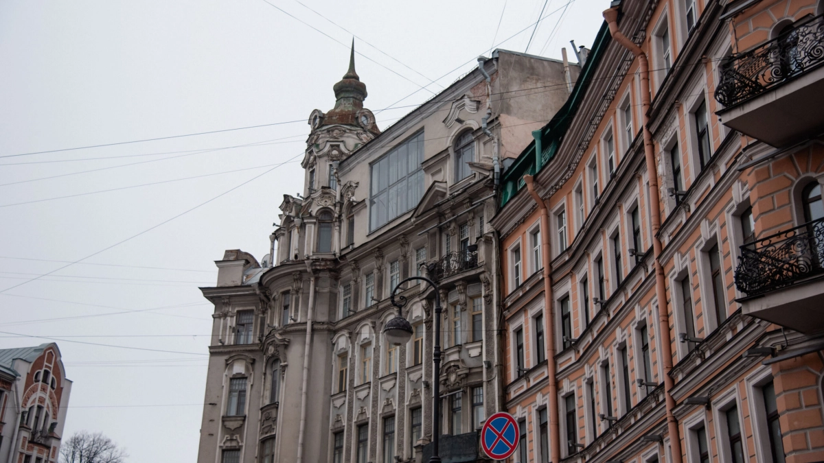 В Петербурге отреставрируют 260 многоквартирных домов в этом году - tvspb.ru
