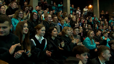 На Всемирный фестиваль молодёжи отправятся 360 петербуржцев