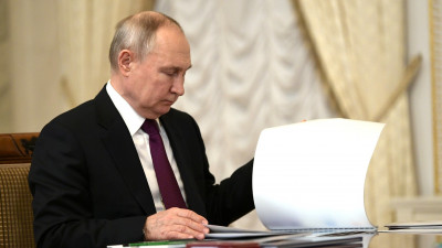 Владимир Путин высоко оценил темпы развития Петербурга по ключевым показателям