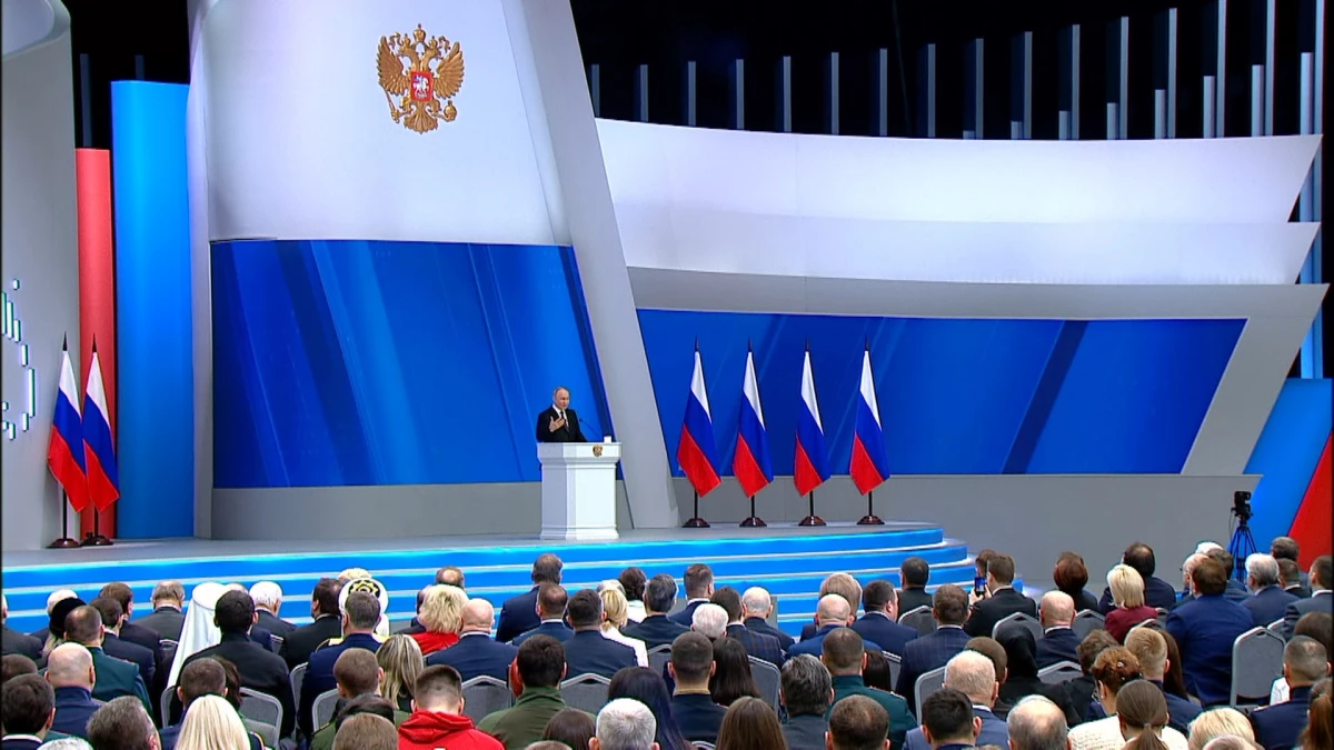 Путин поручил обеспечить Россию высокоскоростным интернетом - tvspb.ru