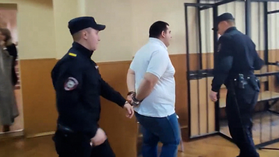 Петербургский суд дал фальшивому сотруднику ФСБ 8 лет за мошенничество