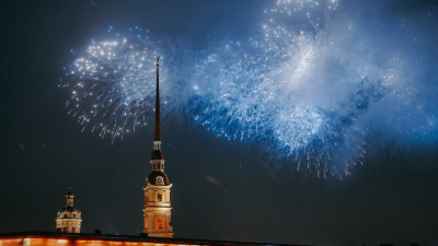 Салют в честь Дня защитника Отечества озарит небо над Петербургом в 21:00