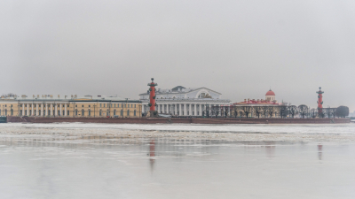 В первой декаде марта солнце в Петербурге светило 28 часов