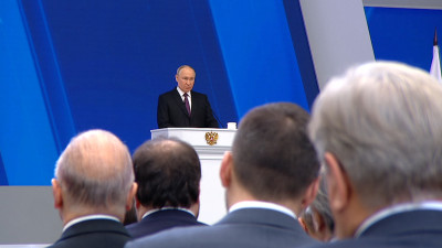 Владимир Путин выступит в Петербурге на Совете законодателей 26 апреля