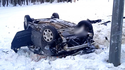 В ДТП с «перевертышем» на Выборгском погиб человек