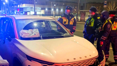 Водитель каршеринга под наркотиками устроил аварию в Невском районе