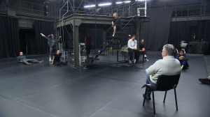 «Шинель М». Постановка повести Николая Гоголя в формате танцевальной драмы на Новой сцене Александринского театра