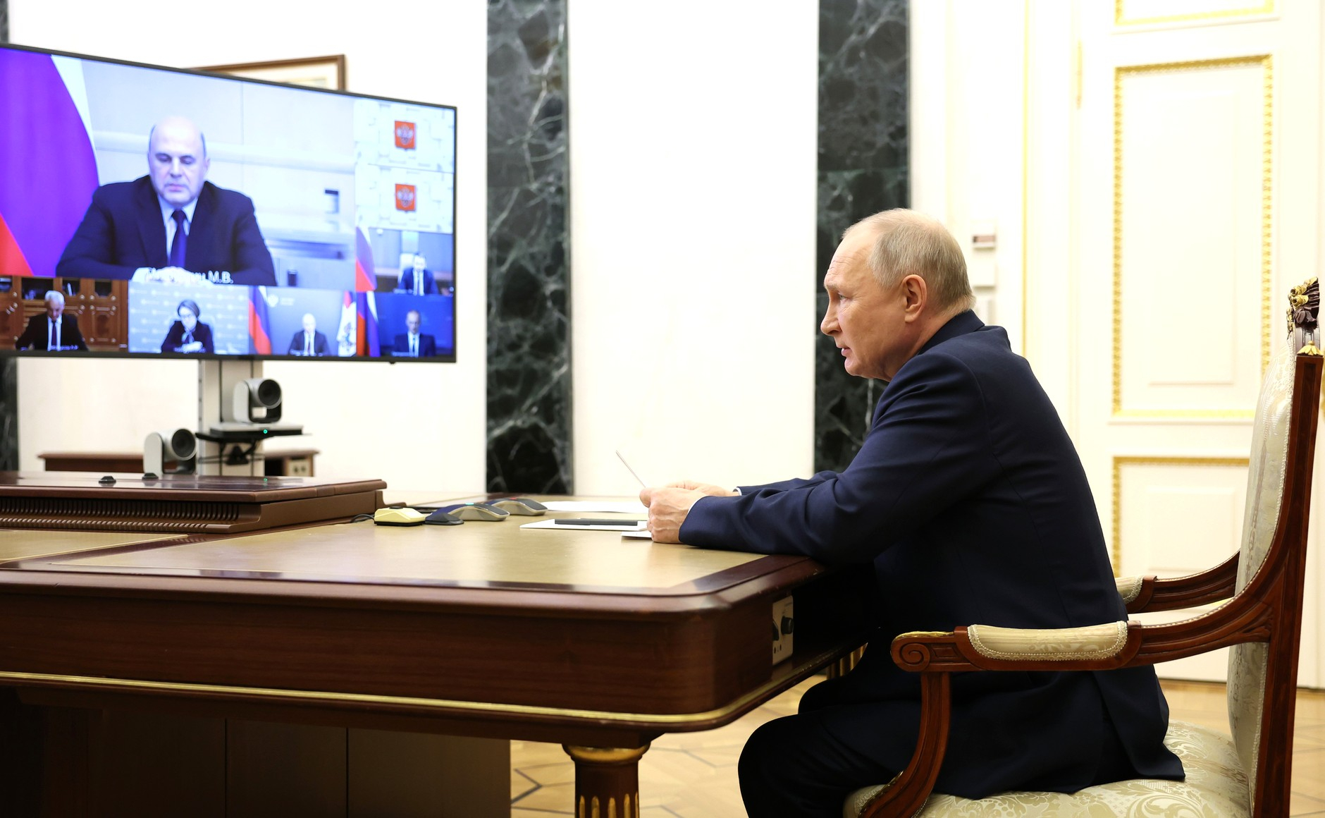 Владимир Путин потребовал обнулить последствия атак на инфраструктуру