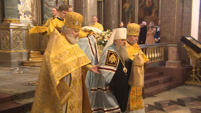 В Казанском соборе молятся о жертвах и пострадавших в подмосковной трагедии