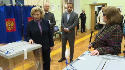 Избирательные участки в Петербурге посетила уполномоченный по правам человека в России Татьяна Москалькова